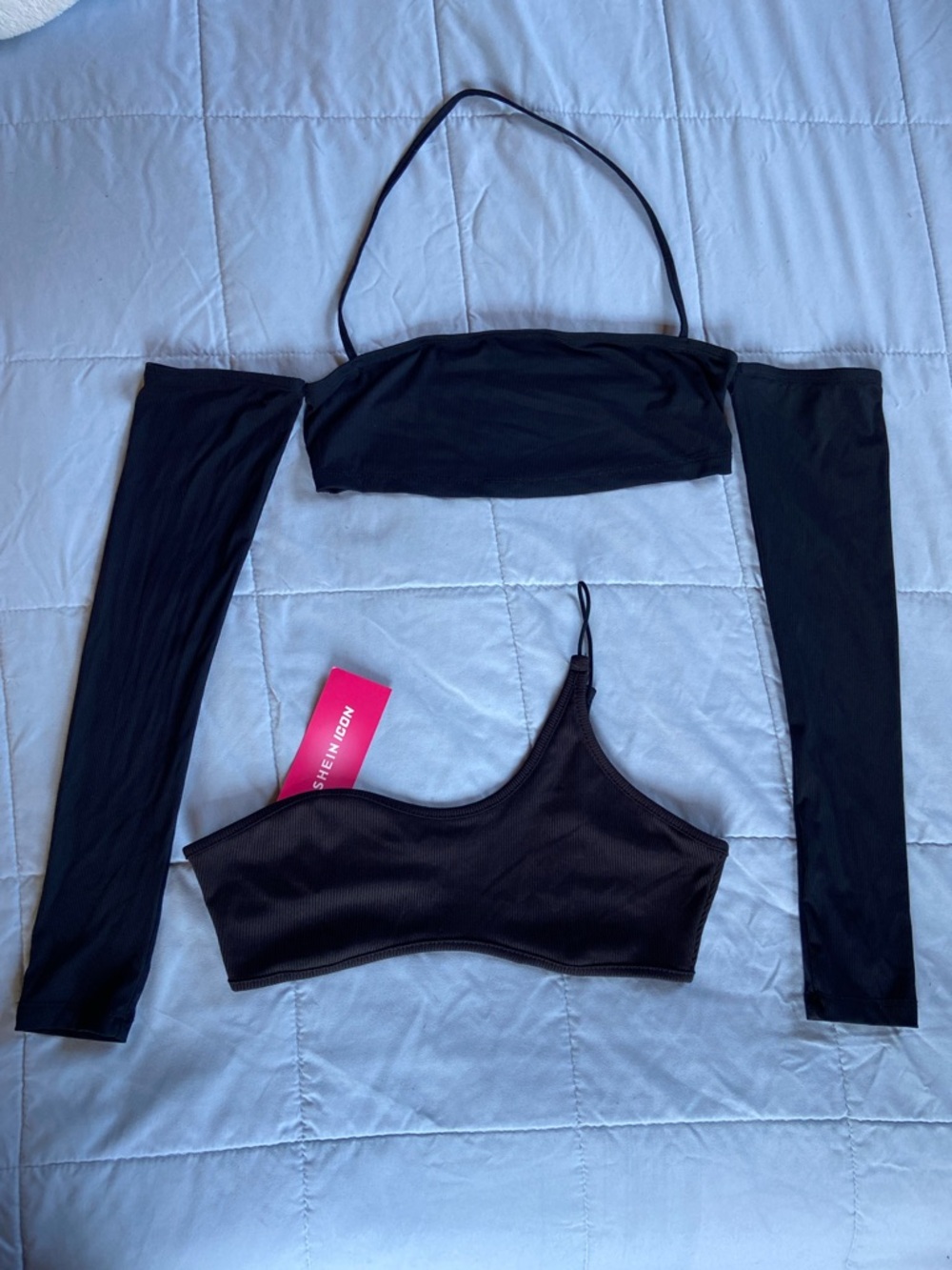 BNWT Black One-Shoulder Ribbed Crop Top Ribbed Tube Top w/Sleeves Attached